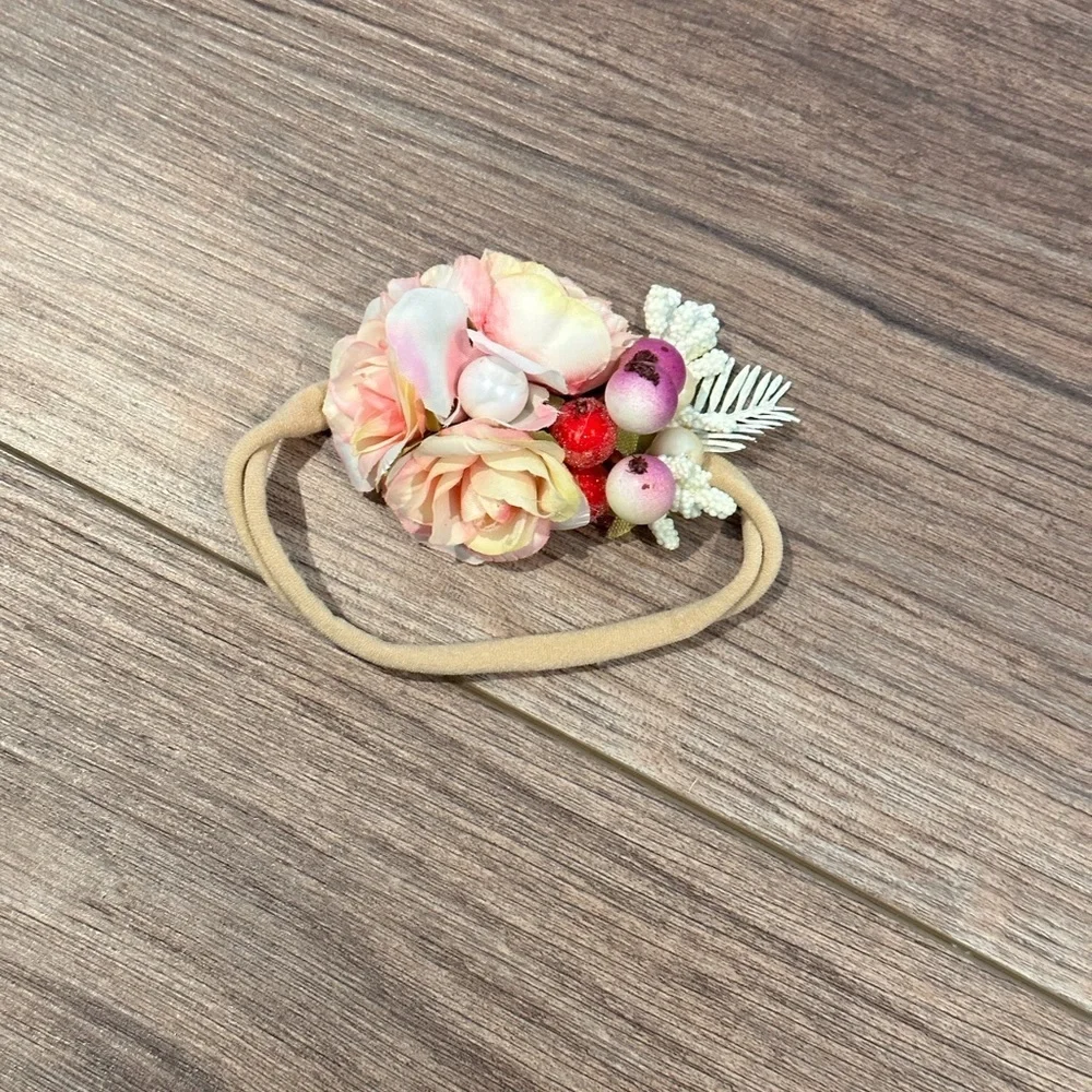 New in box baby girl 3 floral headbands